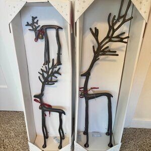 Merry Moment Holiday Reindeer